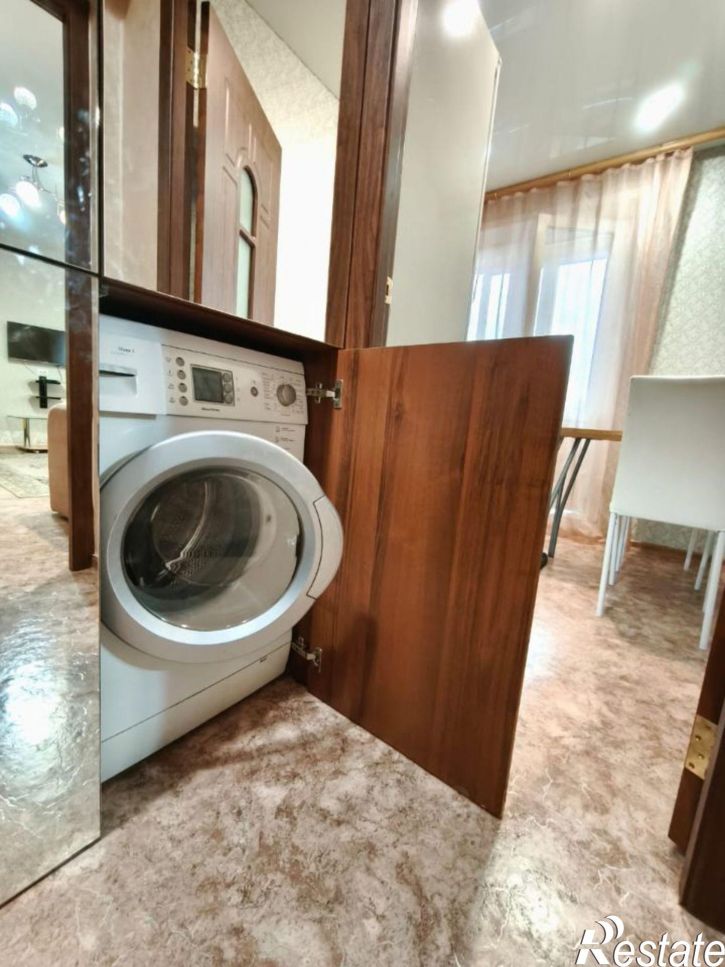 1-комн квартира пр-кт Шинников, 13А,  д. 13А