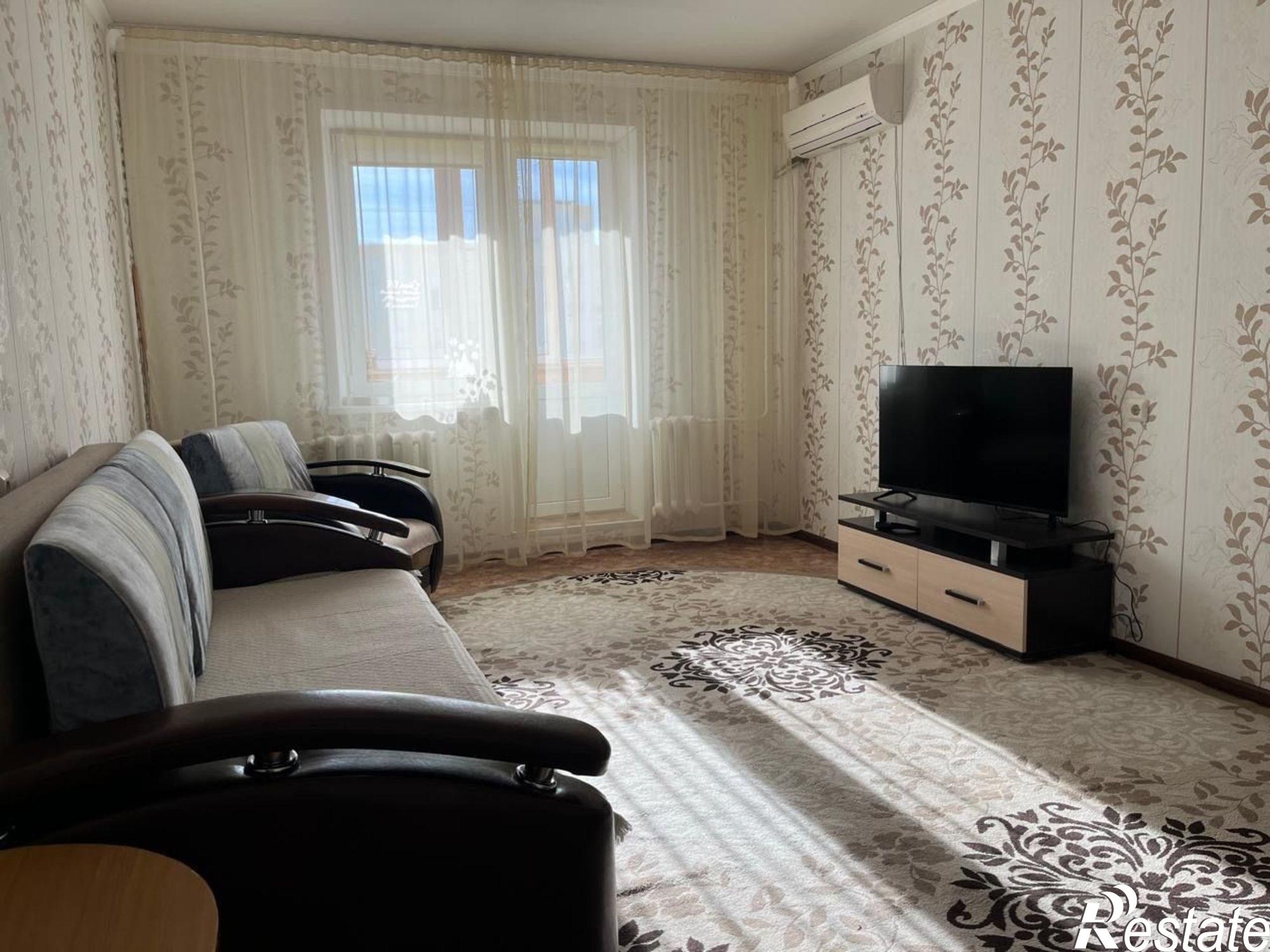 Сдать квартиру за 35 000 рублей на улица Рифката Гайнуллина, 16