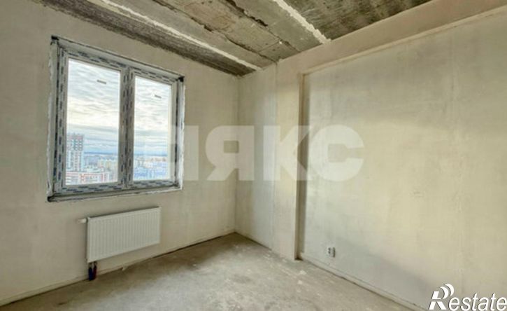 4-комн квартира пр-кт Шинников, 33а,  д. 33а