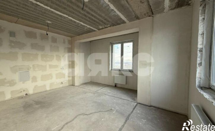 4-комн квартира пр-кт Шинников, 33а,  д. 33а