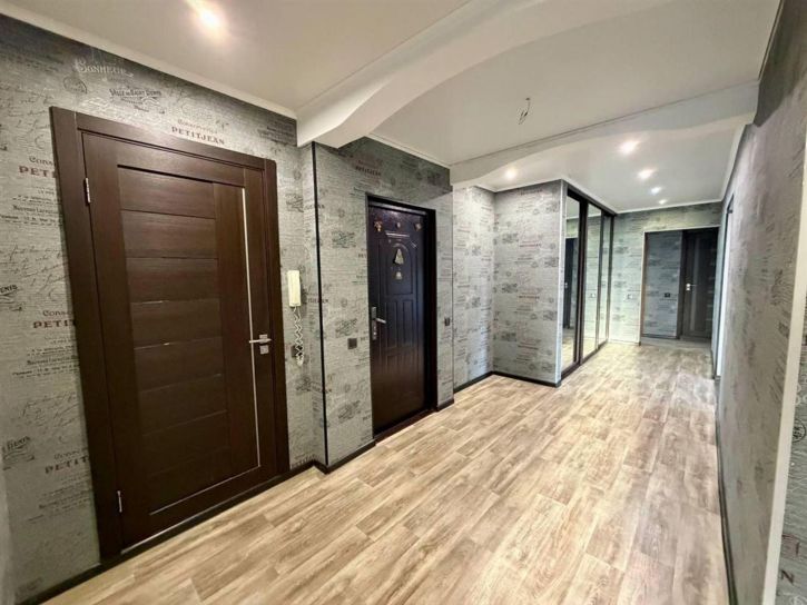 5-комн квартира ул Южная, д. 2