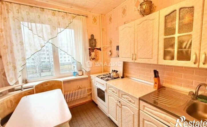 3-комн квартира проспект Шинников, 53,  д. 53