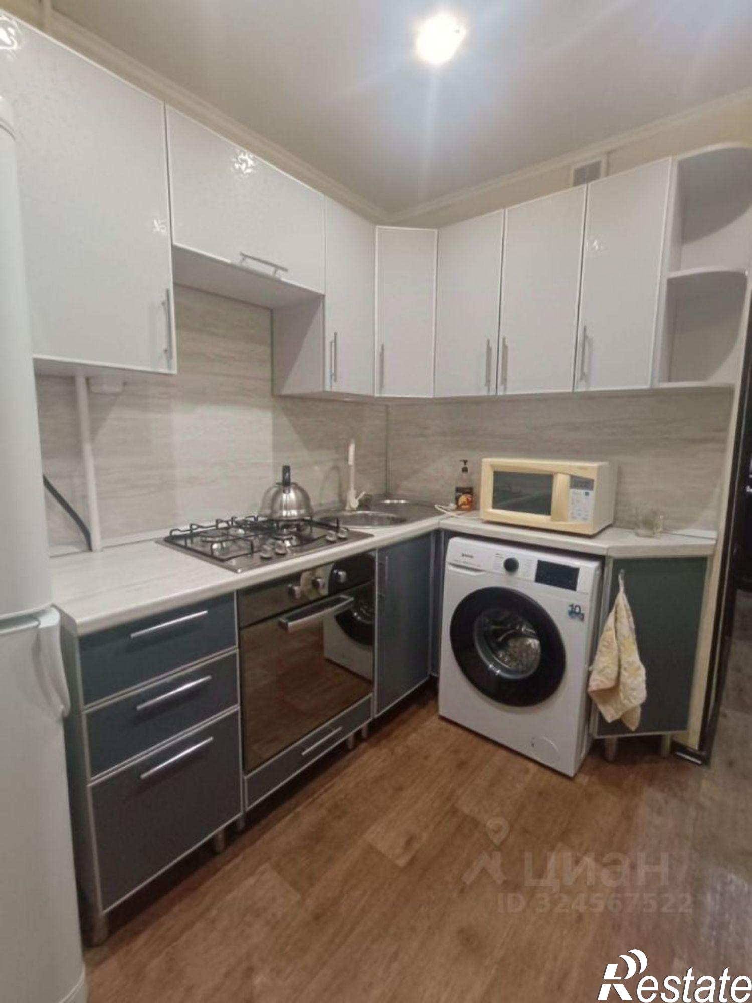 Сдать квартиру за 23 000 рублей на проспект Шинников, 81