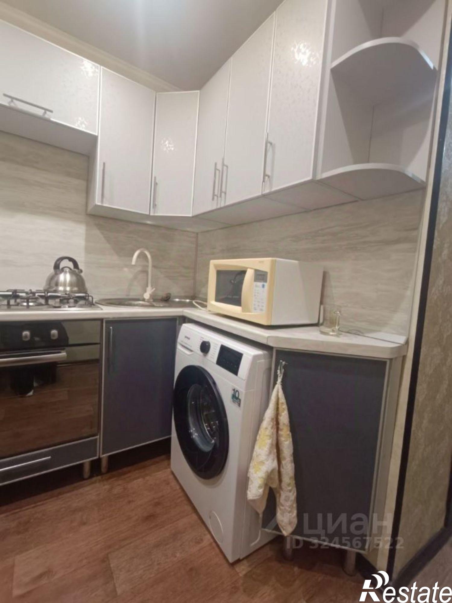 Сдать квартиру за 23 000 рублей на проспект Шинников, 81