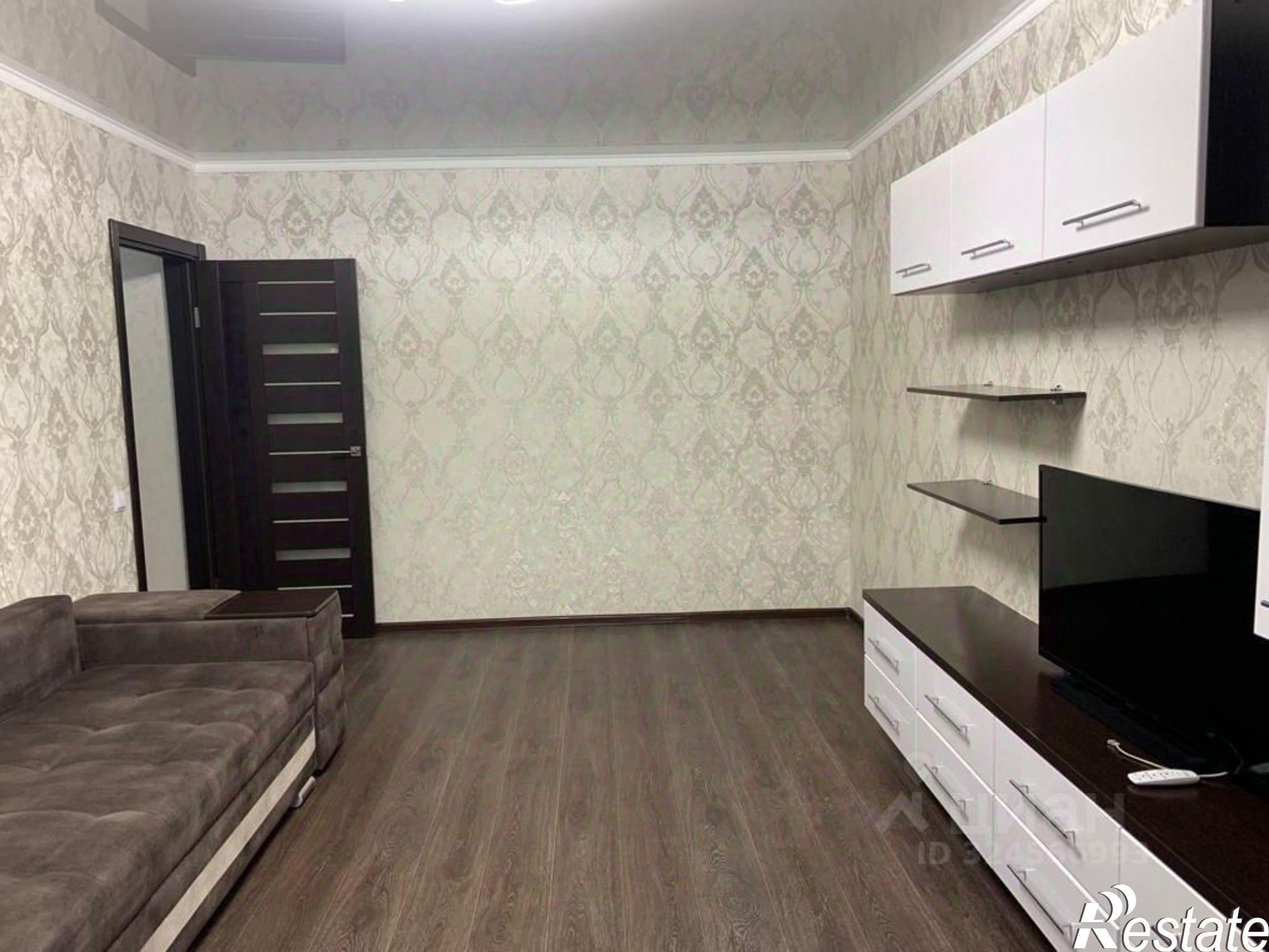 Купить квартиру за 6 990 000 рублей на проспект Строителей, 68