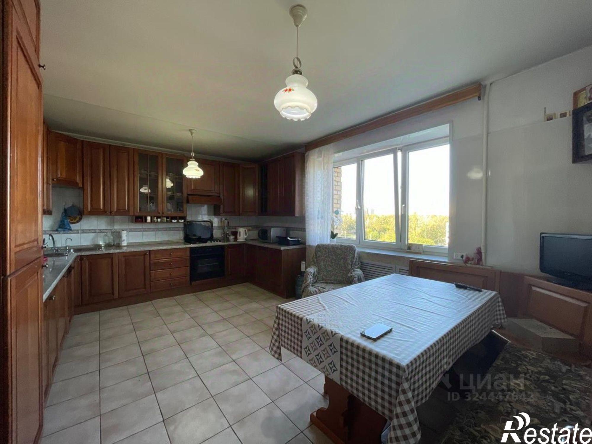 Купить квартиру за 16 000 000 рублей на пр-кт Химиков, 38