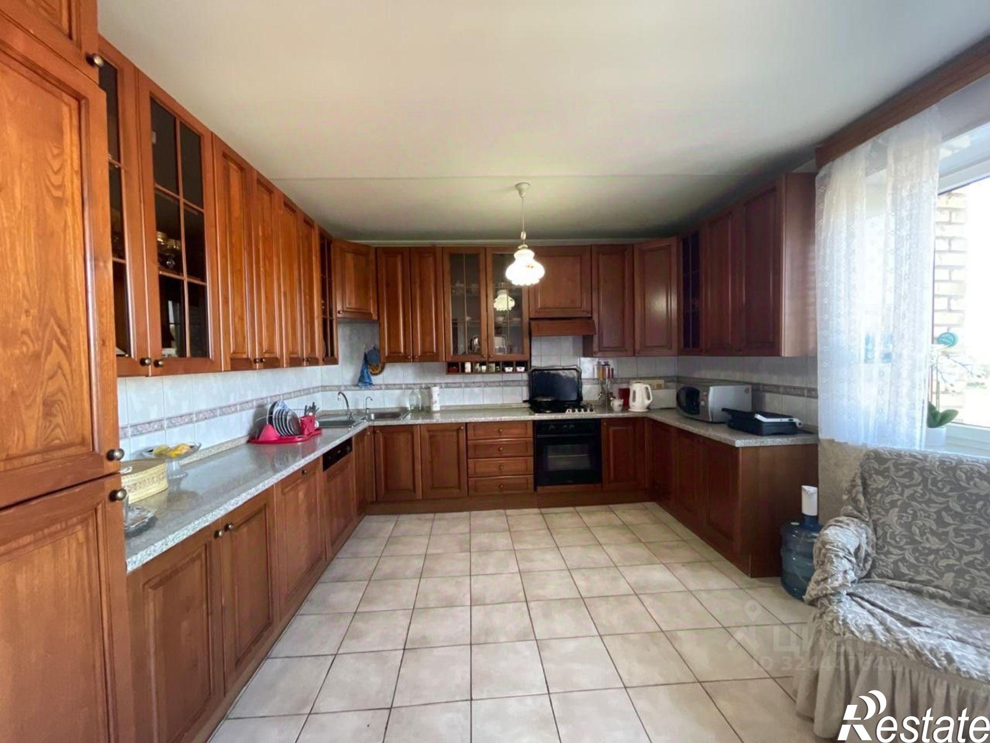 Купить квартиру за 16 000 000 рублей на пр-кт Химиков, 38