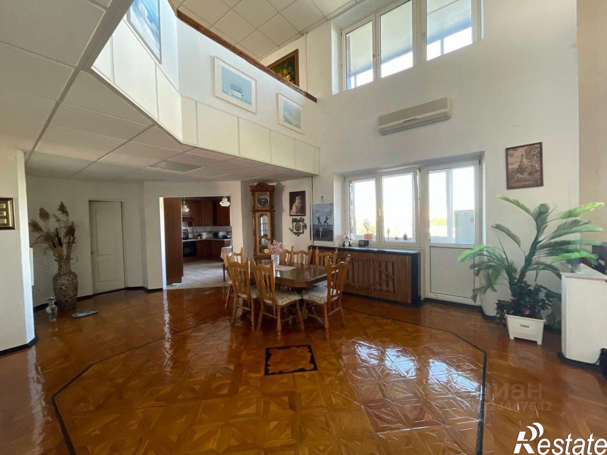 Купить квартиру за 16 000 000 рублей на пр-кт Химиков, 38