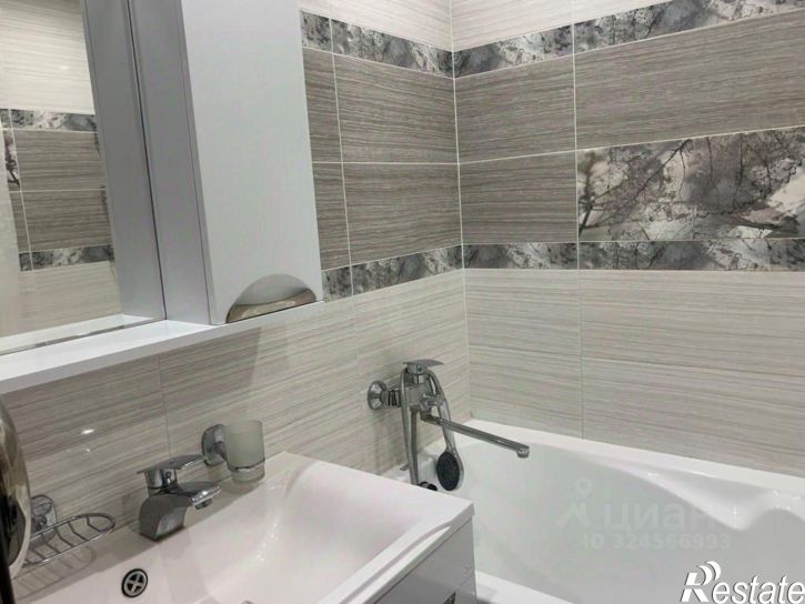 2-комн квартира проспект Строителей, 68,  д. 68