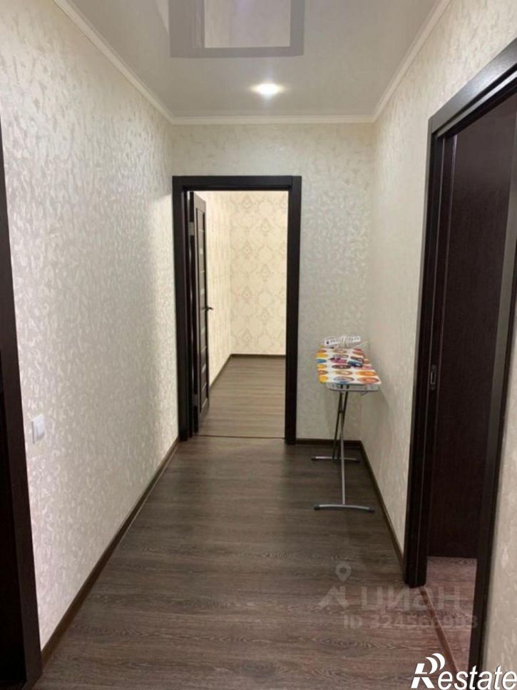 2-комн квартира проспект Строителей, 68,  д. 68