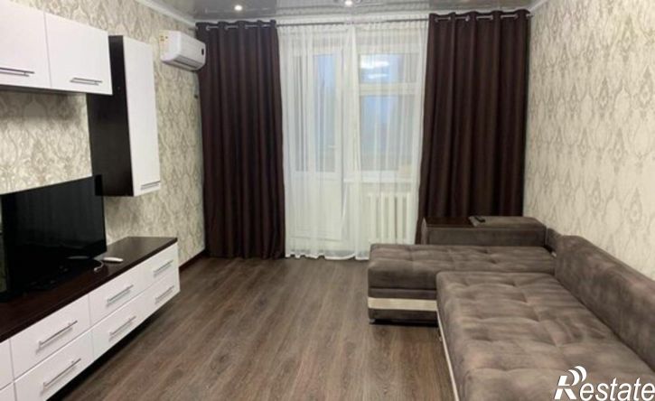 2-комн квартира проспект Строителей, 68,  д. 68