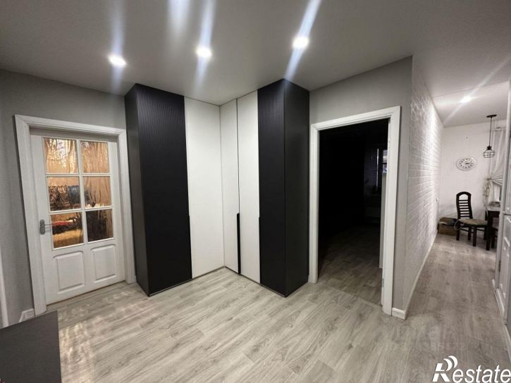 3-комн квартира проспект Химиков, 57,  д. 57