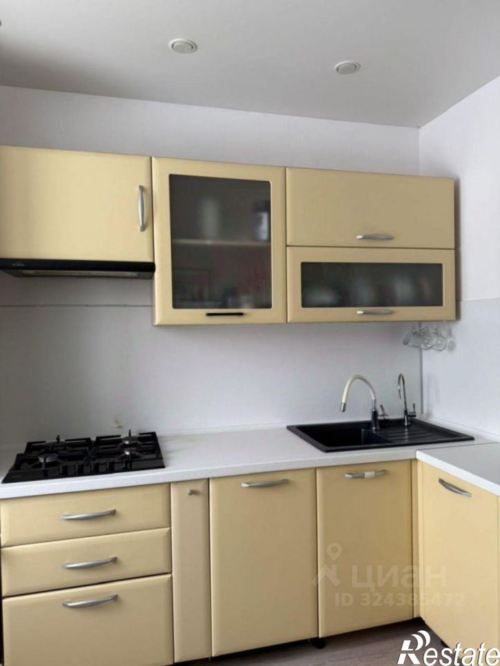 3-комн квартира проспект Химиков, 57,  д. 57