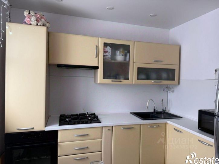 3-комн квартира проспект Химиков, 57,  д. 57