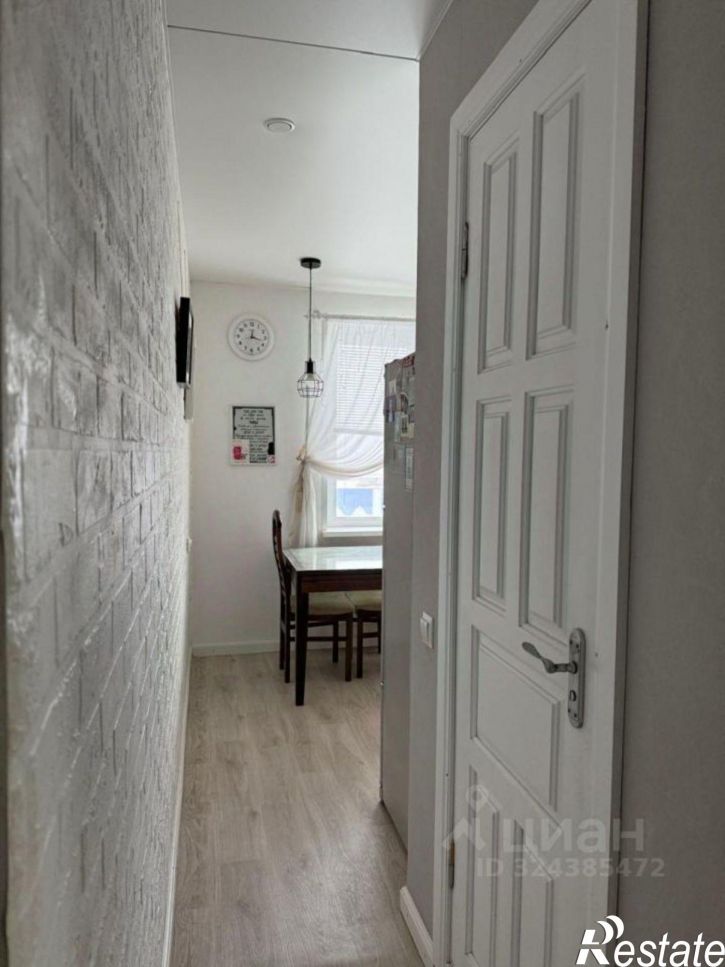 3-комн квартира проспект Химиков, 57,  д. 57