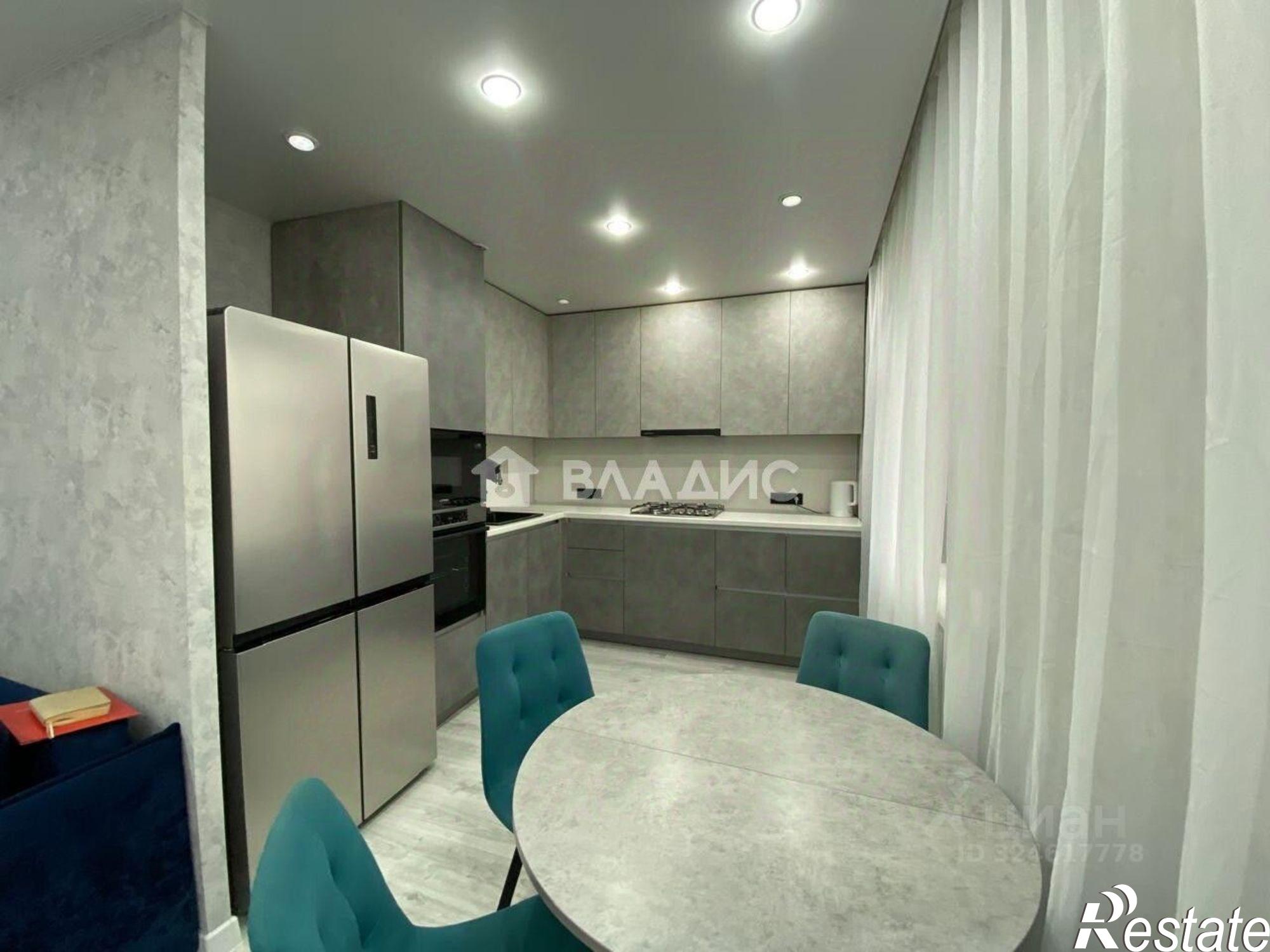 Купить квартиру за 10 200 000 рублей на проспект Химиков, 15А