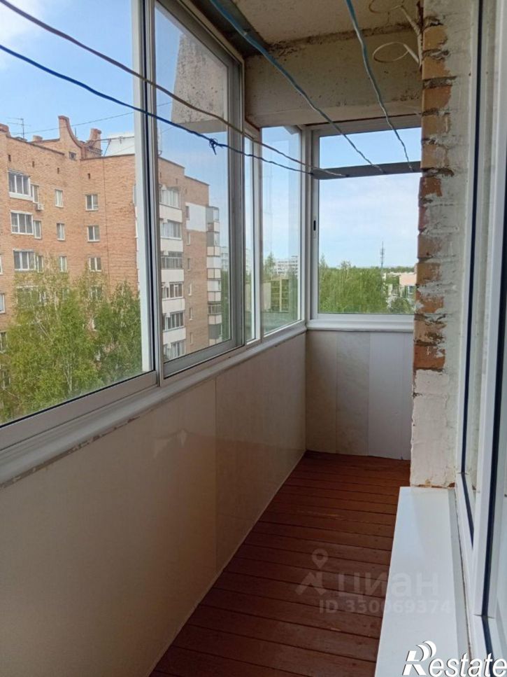 2-комн квартира улица Гагарина, 15,  д. 15