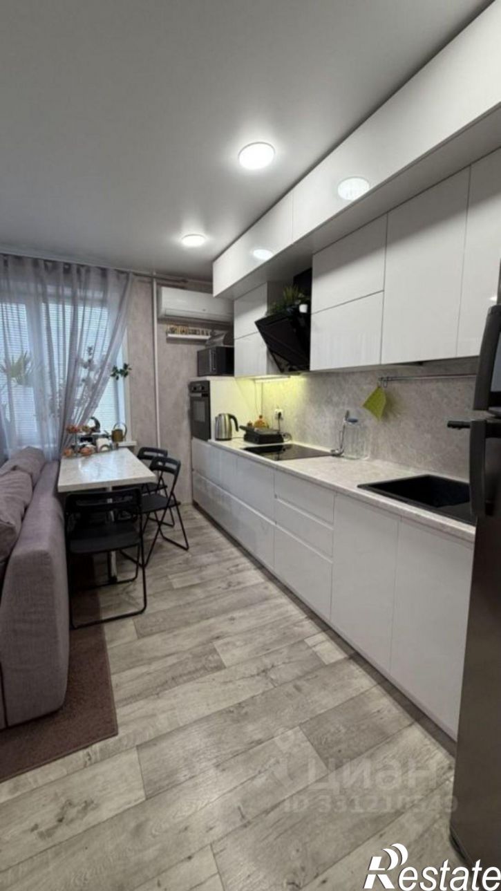 3-комн квартира ул Менделеева, 17,  д. 17