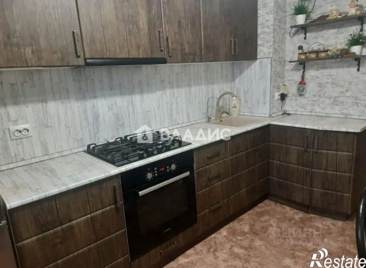 3-комн квартира ул Фикрята Табеева, 27,  д. 27