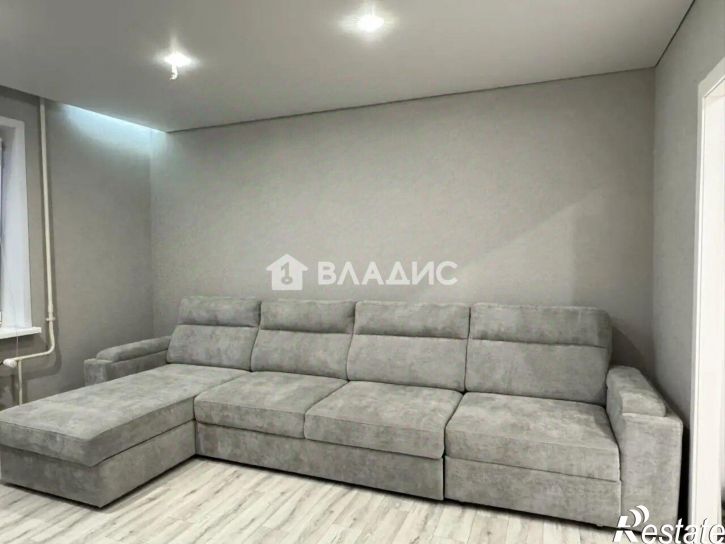 3-комн квартира ул Фикрята Табеева, 27,  д. 27