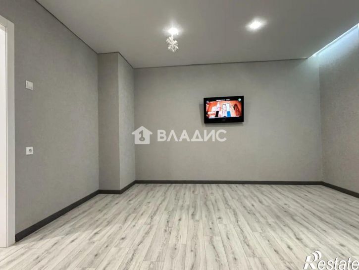 3-комн квартира ул Фикрята Табеева, 27,  д. 27