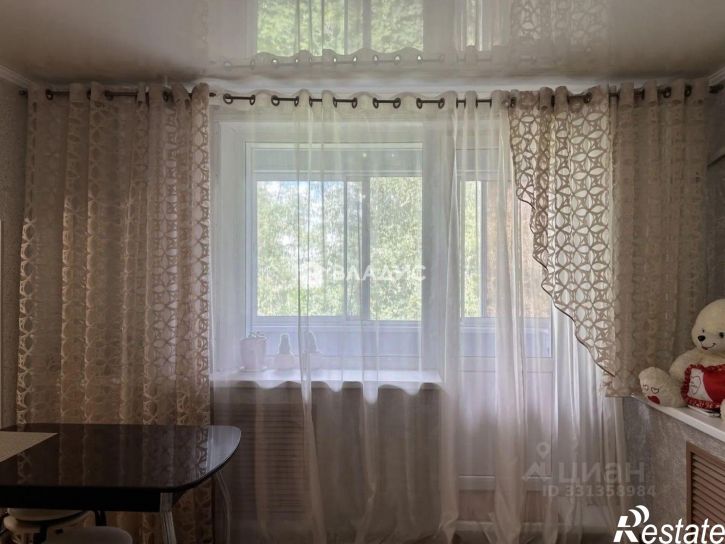 4-комн квартира пр-кт Шинников, 55,  д. 55