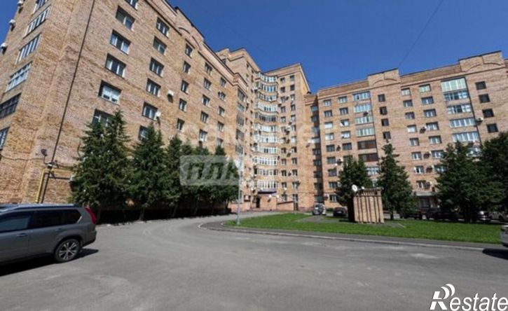 4-комн квартира пр-кт Химиков, 38,  д. 38