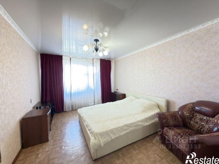 3-комн квартира проспект Шинников, 1,  д. 1
