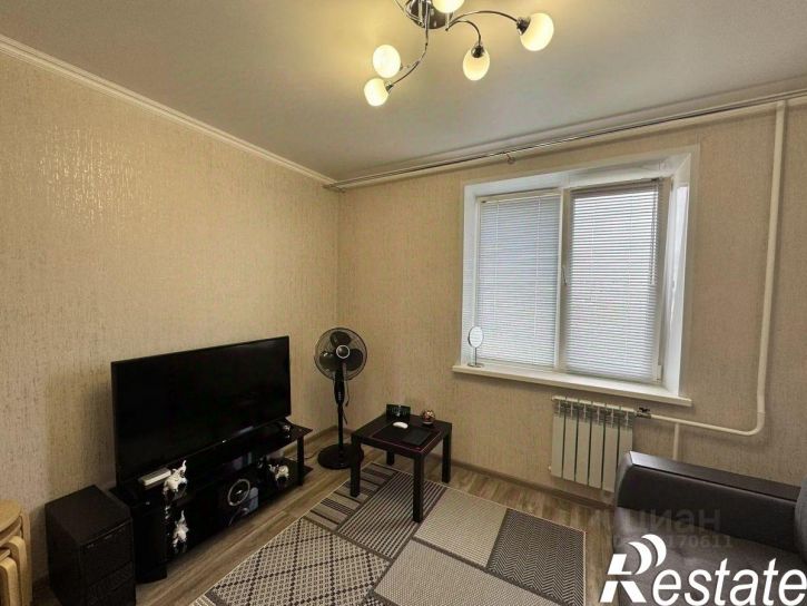 3-комн квартира проспект Химиков, 20,  д. 20
