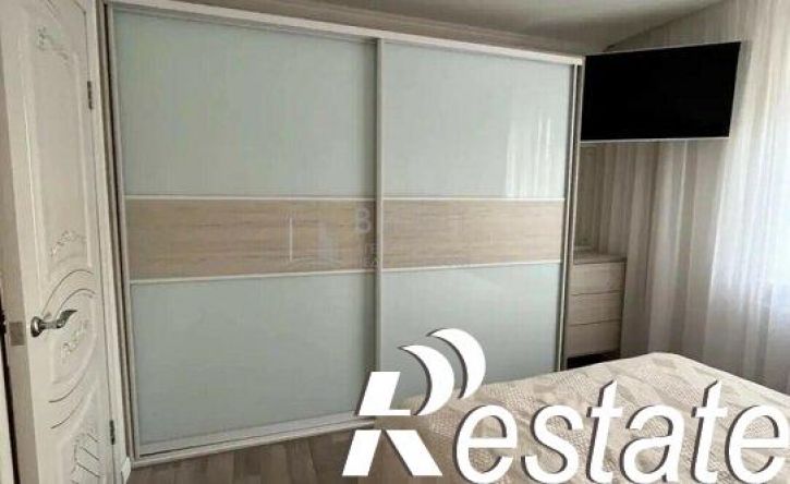 3-комн квартира проспект Химиков, 25,  д. 25