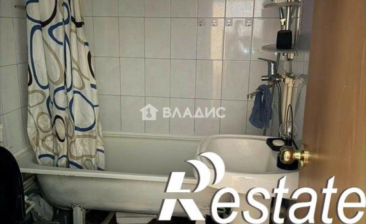 1-комн квартира улица Гагарина, 7Е,  д. 7Е